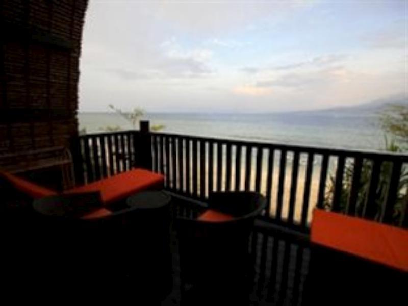 Gili Meno Mojo Beach Resort Exterior photo