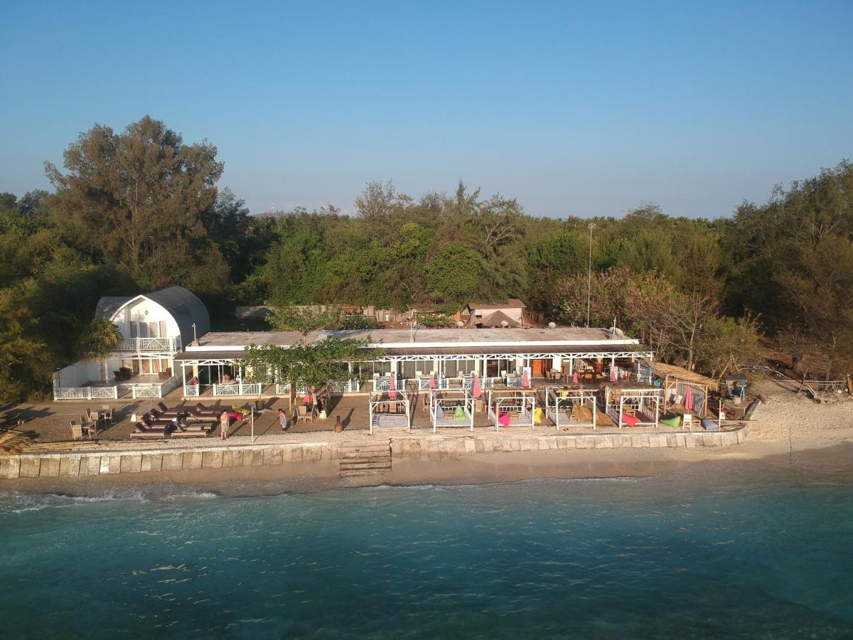 Gili Meno Mojo Beach Resort Exterior photo