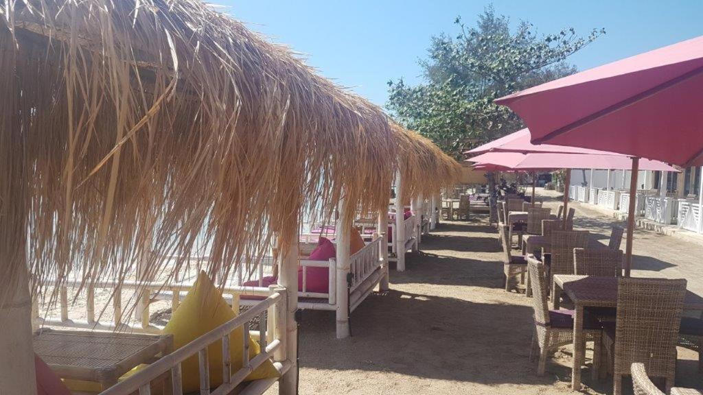 Gili Meno Mojo Beach Resort Exterior photo